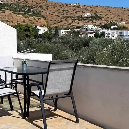 Marjo * Agios Petros (Andros)